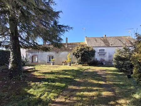 achat maison 8 pièces 154m² st cyr des gats 85410