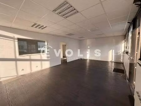 location bureaux 72 m² à 144 m²