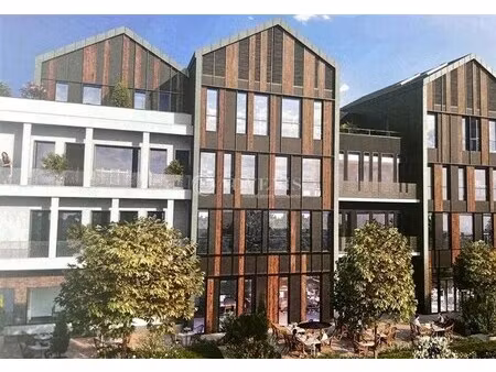 vente commerce serris 77700 222m² à 679m²