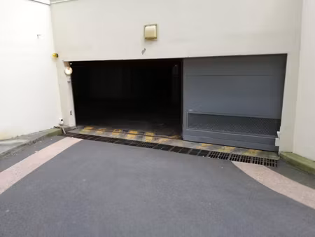 la madeleine - lille - saint maur - garage en sous-sol