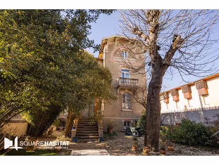 vente maison 6 pièces 207 m² auch (32000)