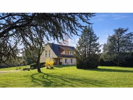 paley – maison familiale 189 m² – 6 chambres – jardin arbore 4 400 m²