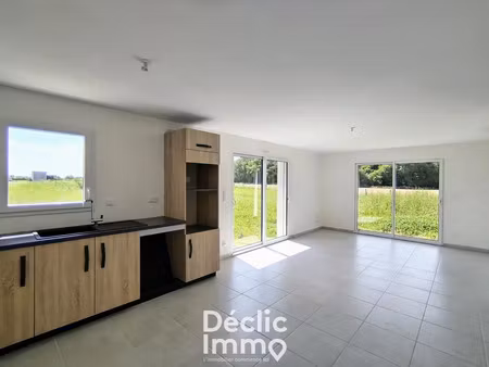 vente maison voulême 86400 - - surface privée