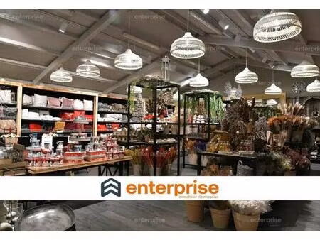 location commerce 500 m²