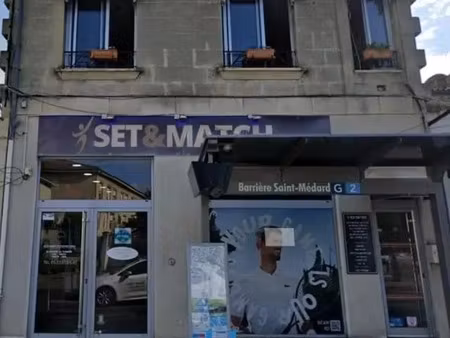 location commerce 90 m²