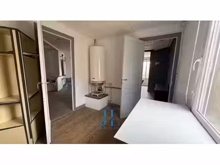 location commerce bordeaux 33200 90m²