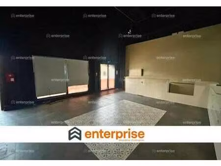 location commerce chambly 60230 277m²