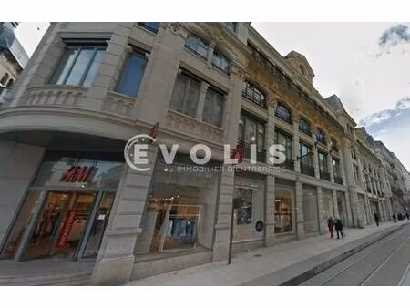 location commerce saint etienne 42000 1400m²