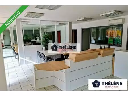 location commerce 87 m²