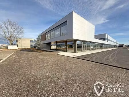 location commerce 662 m²