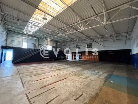 location commerce pessac 33600 746m²