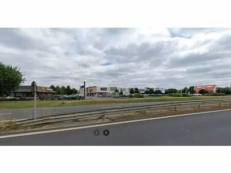 location commerce nanteuil les meaux 77100 500m²