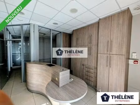 location commerce 96 m²