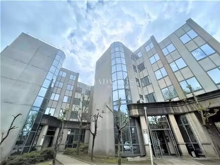 vente bureaux 618 m²