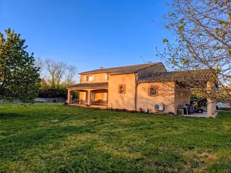 maison de 165 m² habitables avec 4 chambres sur terrain de 1 5 hectare