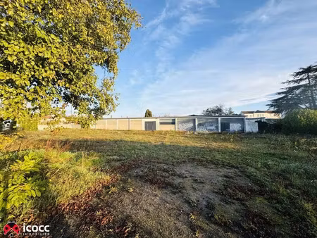 vente terrain à luçon (85400) : à vendre / 2921m² luçon
