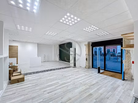 vente boutique 12 pièces