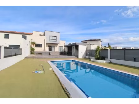 vente villa 6 pièces 205 m² à meze (34140)  450 000 €