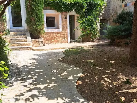 location maison 5 pièces 136.9 m² à trets (13530)  1 420 €