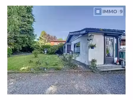 bungalow à vendre à grand trône mésanges 70 hastière (vbe02458)