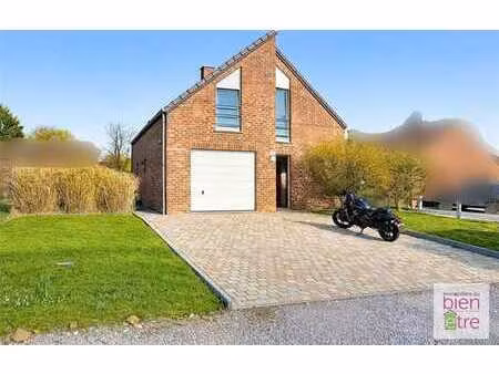 splendide maison avec jardin et garage