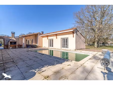 vente maison 5 pièces 121 m² à blanquefort (33290)  468 000 €