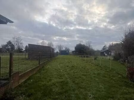 appartement 2 ch à oupeye  beau jardin et garage