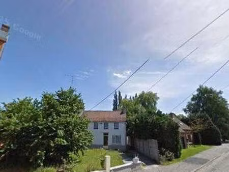 maison à restaurer dans quartier au calme - beau potentiel