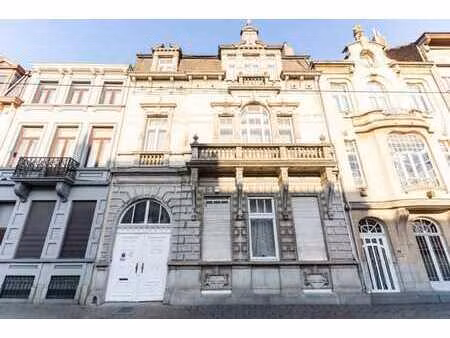propriété d'exception dans le cœur de bruxelles