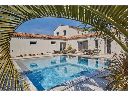 vente maison 7 pièces 160 m² à vernègues (13116)  631 500 €