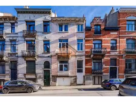 etangs d'ixelles-superbe maison 6 chambres-jardin-garage