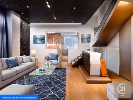 maison de caractère à rénover près de la place du miroir