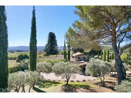 vente maison 8 pièces 230 m² à lauris (84360)  980 000 €