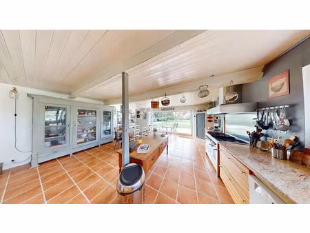 vente maison 12 pièces 328 m² à nieuil-l'espoir (86340)  722 800 €