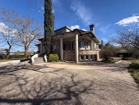 vente maison 8 pièces 550 m² à saint-pierre-du-mont (40280)  772 500 €