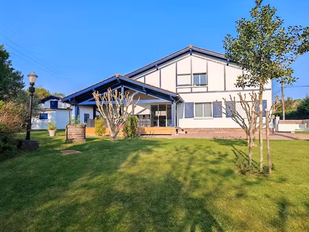 vente maison 5 pièces 180 m² à ascain (64310)  930 000 €