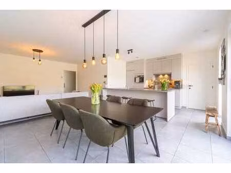 topper!! knappe en recente (2019) 4-slpk-woning met carpo...