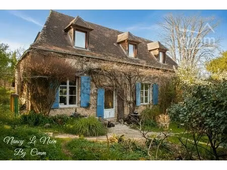 propriété de charme sur plus de 2 ha de nature  deux maisons en pierres  une yourte et une