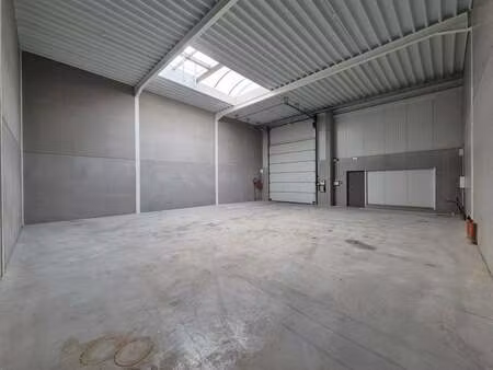 bien professionnel à louer à neerheylissem € 1.050 (lmizb) - bvi eu | zimmo