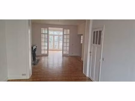 duplex avec petit jardin  à 300 m de la place brugmann.