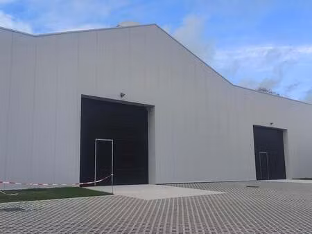 bien professionnel à louer à herfelingen € 1.500 (lmi85) | zimmo