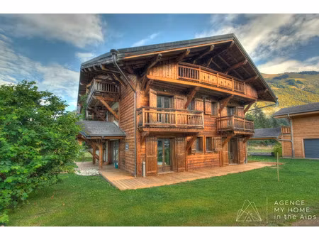 vente chalet 8 pièces 221.92 m² à montriond (74110)  nan €