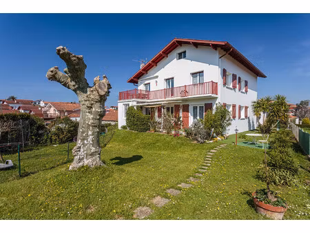 vente appartement 4 pièces 108 m² ciboure (64500)