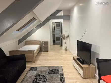 studio sous location meublée