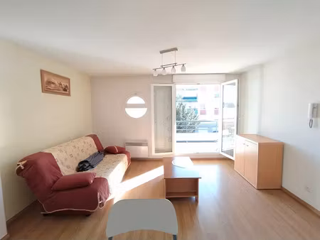 location appartement 2 pièces 37 m² à clermont-ferrand (63100)