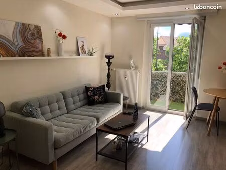 appartement meublé 3ème et dernier étage