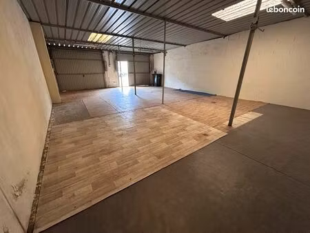 entrepôt de 90 m2 à montigny-les- metz