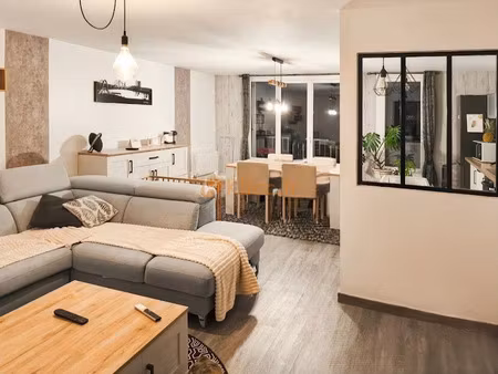 vente appartement 5 pièces 105 m² à bolbec (76210)  159 000 €