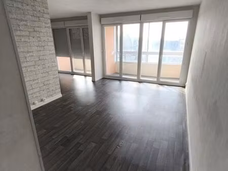 appartement 4 pièces 79 m²