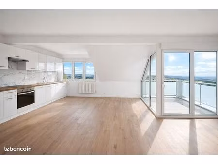 appartement 7 pièces 130 m²